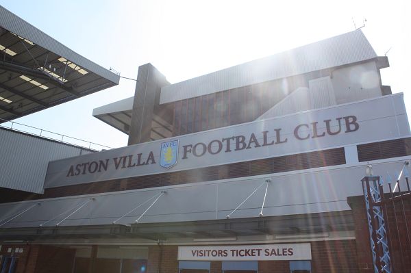 FURIA Esports 和 Astralis 面对 PGL 布加勒斯特 2025 的淘汰威胁