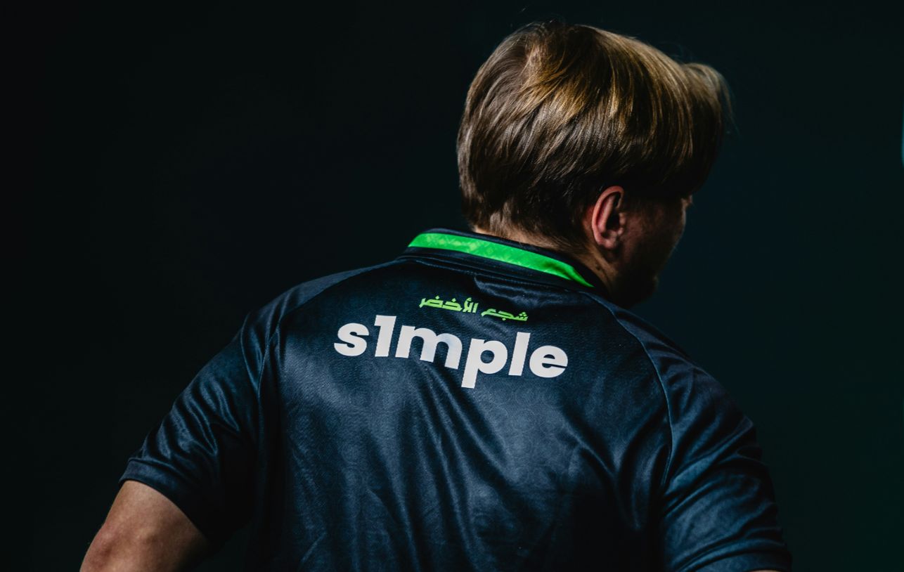 LPL夏季赛W8D4：Geju结束禁赛回归，Tangyuan出任辅助